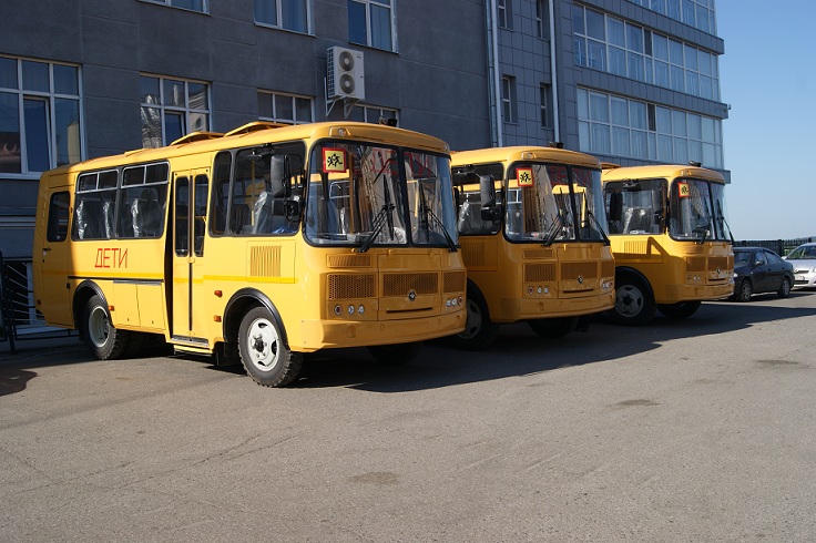 Школы Томского района получат шесть новых автобусов Школы Томского района получат шесть новых автобусов