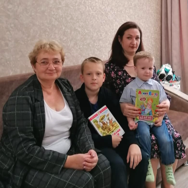 В Томской области определили лучшие читающие семьи В Томской области определили лучшие читающие семьи