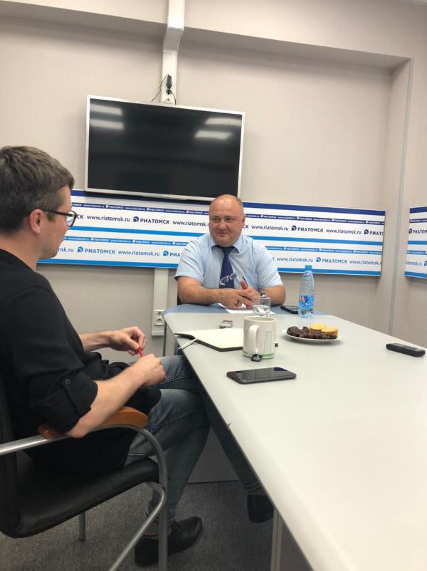 Александр Терещенко рассказал о запуске ГОК «Ильменит» Александр Терещенко рассказал о запуске ГОК «Ильменит»