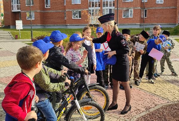Акция «#Нет ДТП во дворе» прошла в Северном Парке Акция «#Нет ДТП во дворе» прошла в Северном Парке