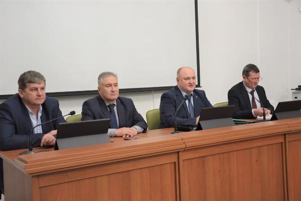 Состоялось заседание комиссии по предупреждению ЧС Состоялось заседание комиссии по предупреждению ЧС
