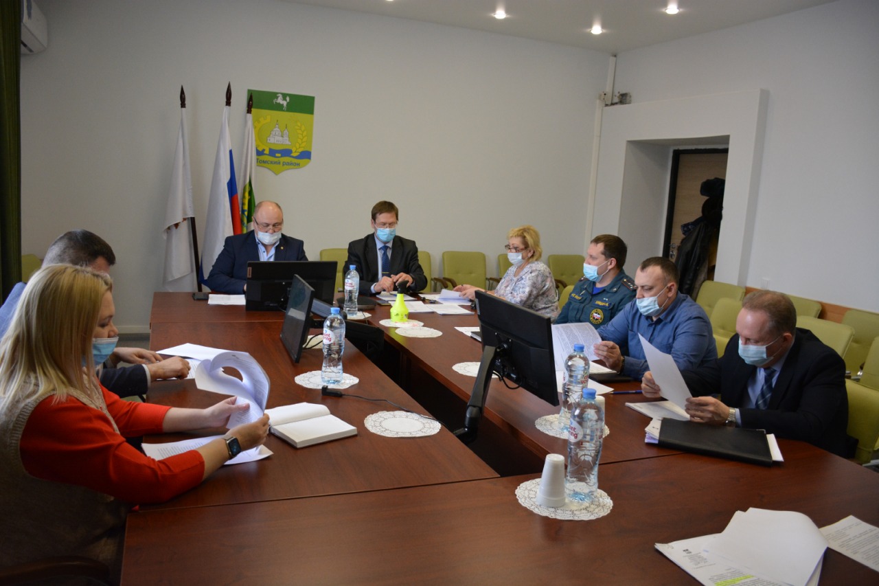 В администрации состоялось заседание комиссии по безопасности дорожного движения Томского района
