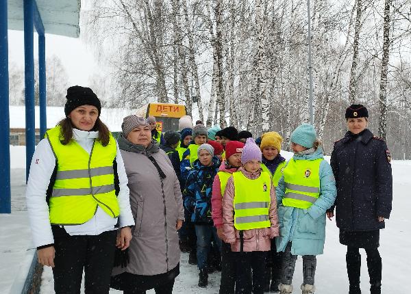 В школе села Богашево прошло практическое занятие "Твой ход, пешеход" В школе села Богашево прошло практическое занятие "Твой ход, пешеход"